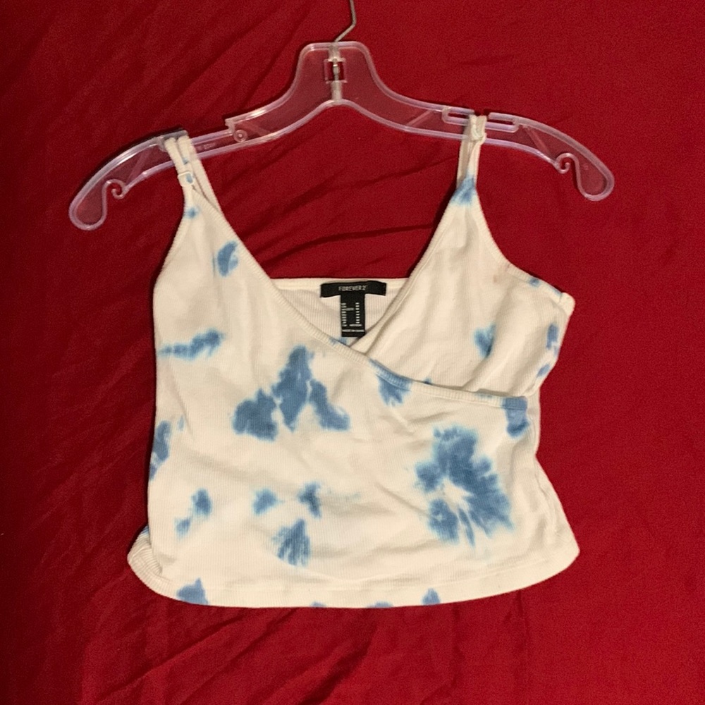 Forever 21 tie dye crop top
